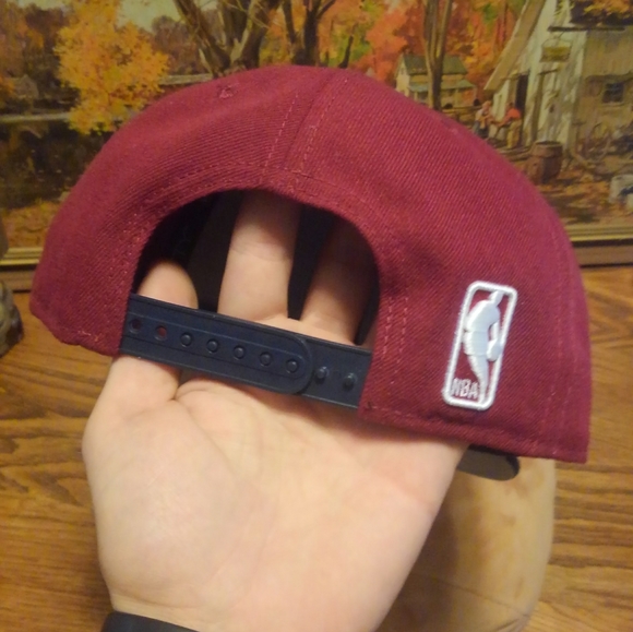 🏀 Cleveland Cavs Snapback Hat New Era Cavaliers - Picture 9 of 11
